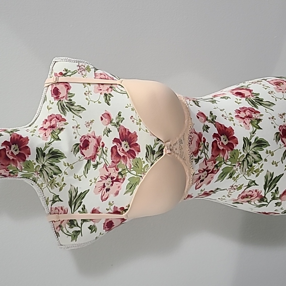 Auden Nude Color Size 32B bra
